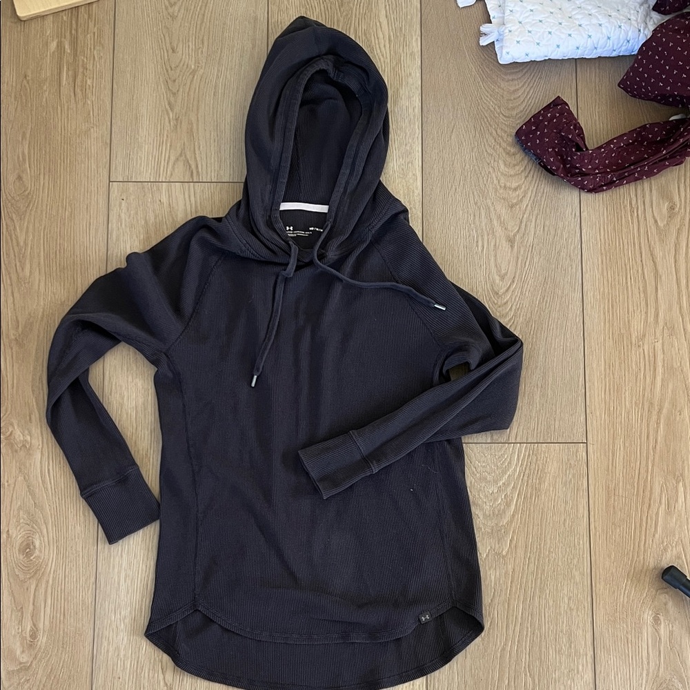 Under Armour Women’s Black Hooded Waffle-Knit Pullover Sweatshirt